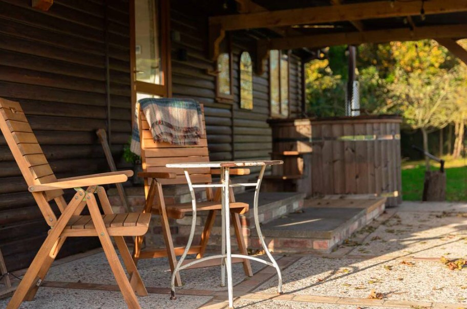 Outdoor Seating